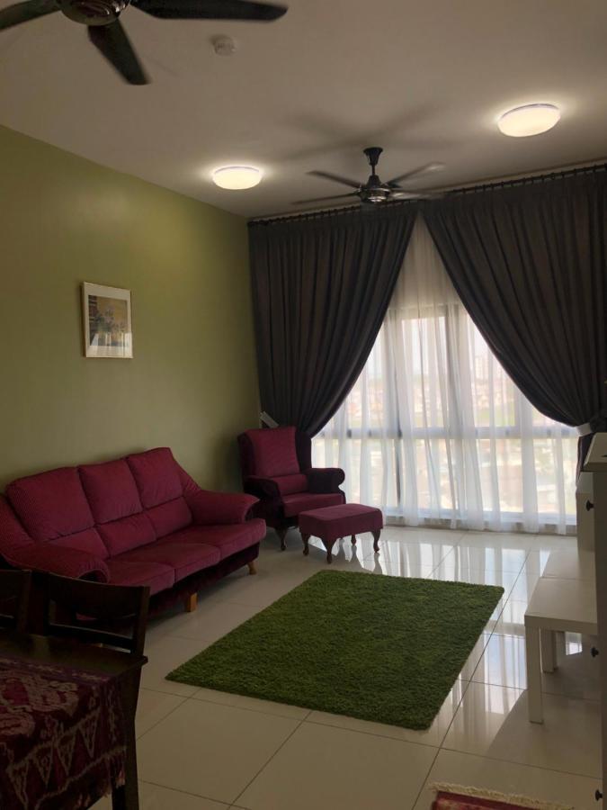 Vistamuslim Homestay Cheras Exterior photo