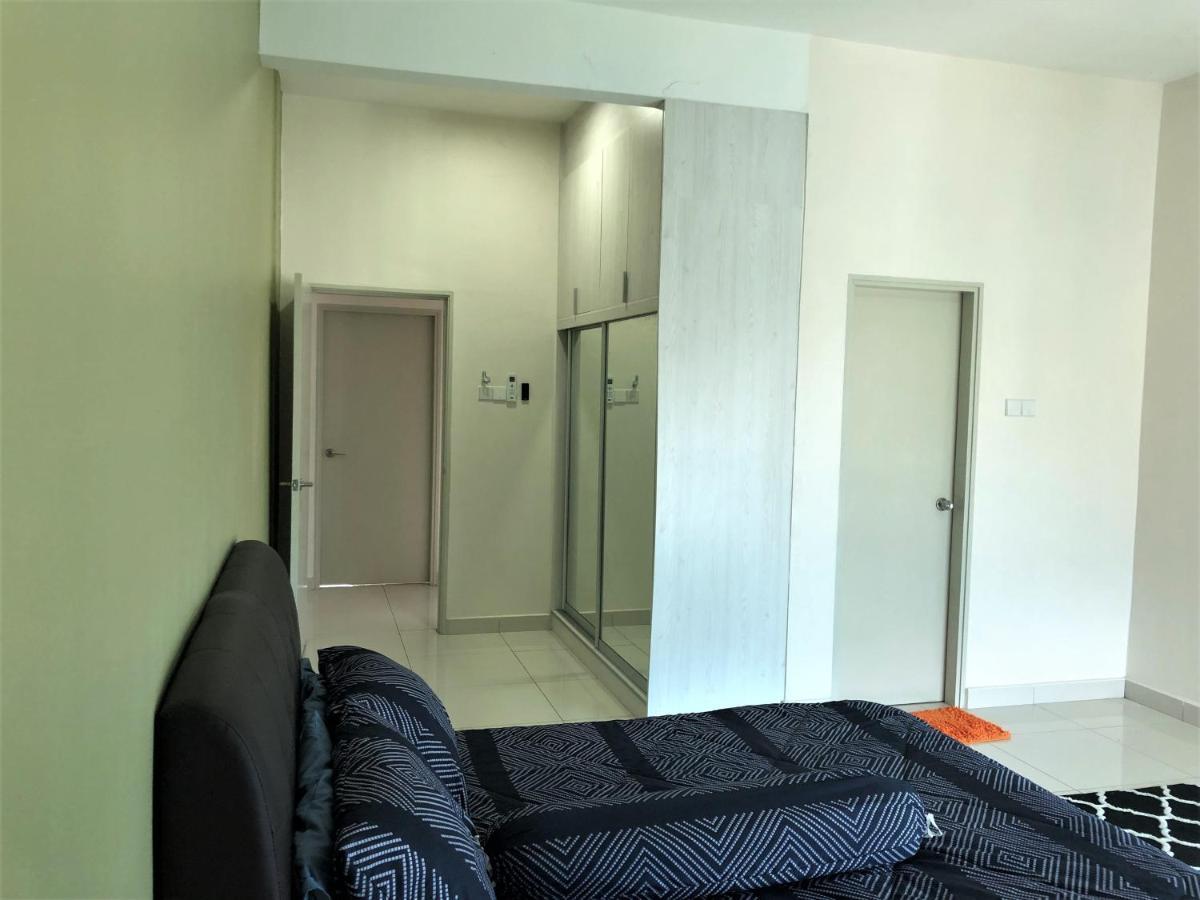 Vistamuslim Homestay Cheras Exterior photo